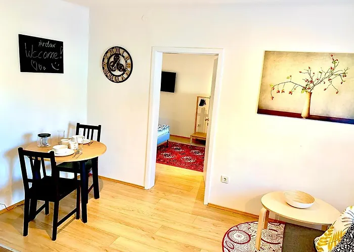 Elegant - By Nahuen Apartment *